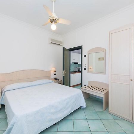 La Residenza Aparthotel Maiori Buitenkant foto