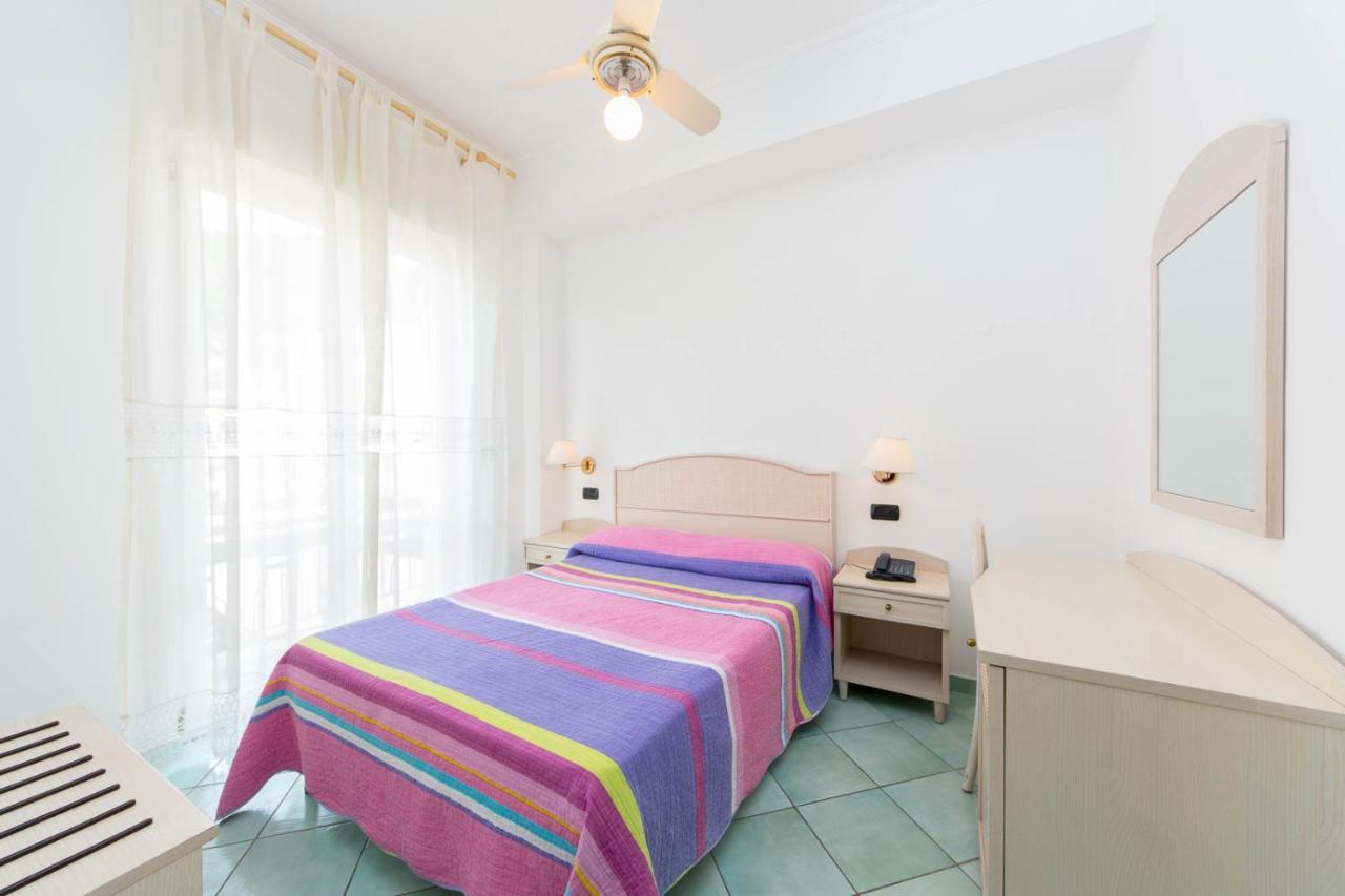 La Residenza Aparthotel Maiori Buitenkant foto