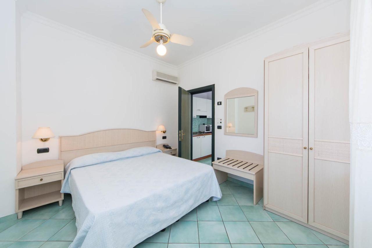 La Residenza Aparthotel Maiori Buitenkant foto