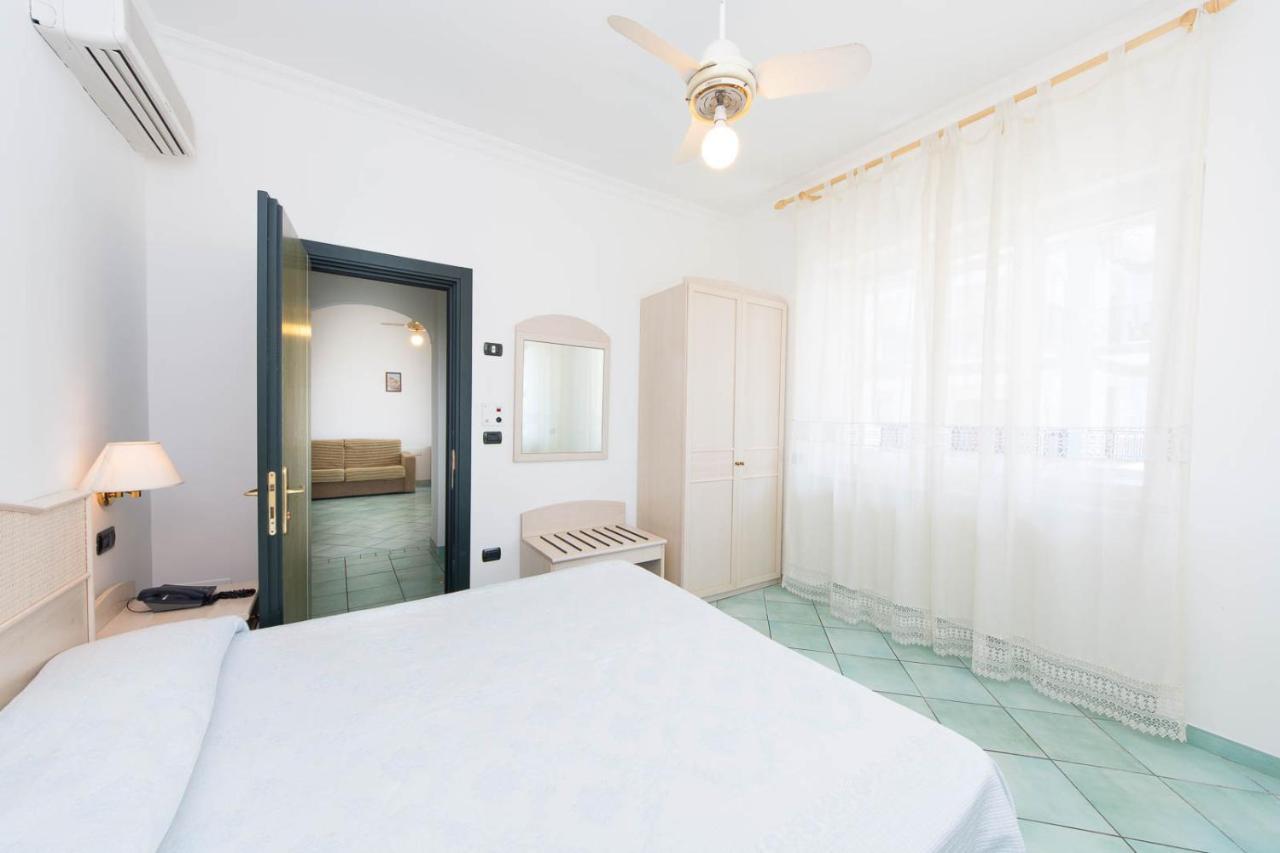 La Residenza Aparthotel Maiori Buitenkant foto