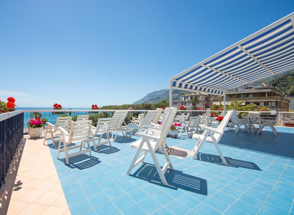 La Residenza Aparthotel Maiori Buitenkant foto