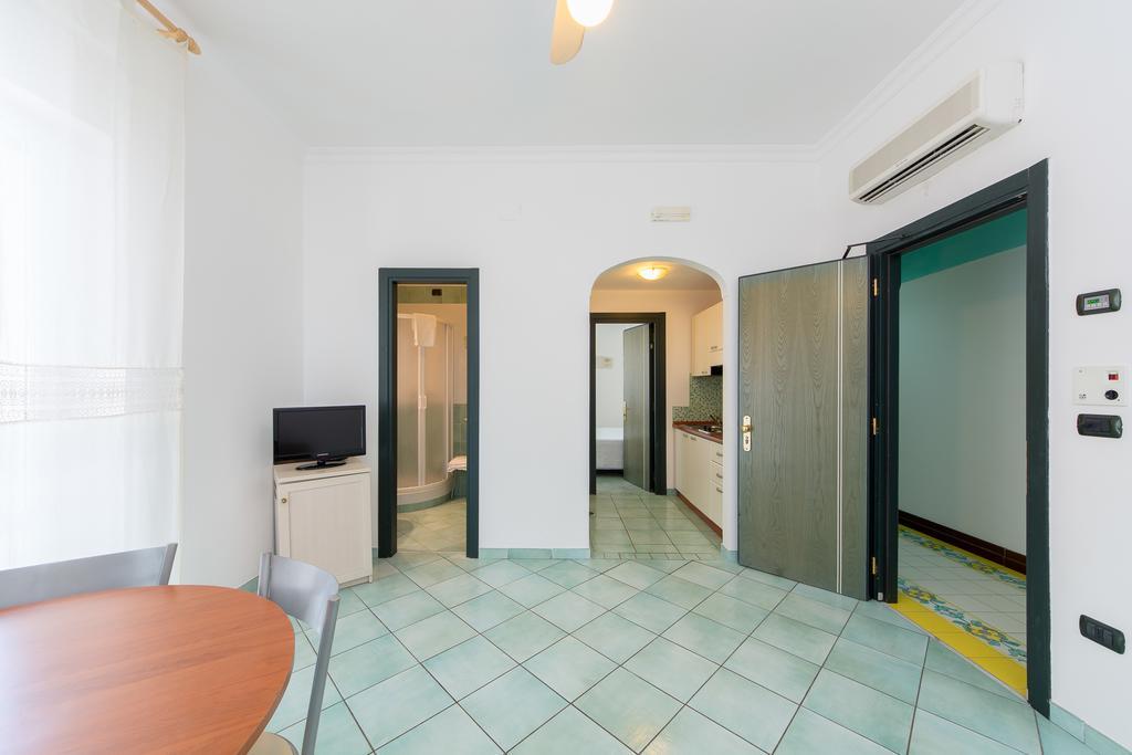 La Residenza Aparthotel Maiori Buitenkant foto